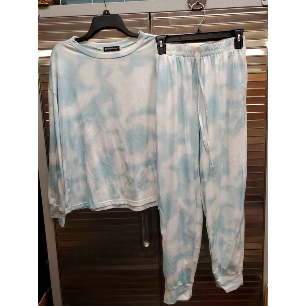 Romantichut Lounge Pajama Set